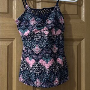 Chic Women's Patterned Camisole swimsuit Top